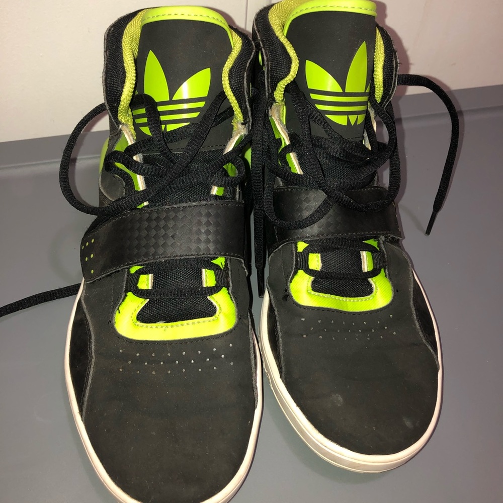 High top sneakers